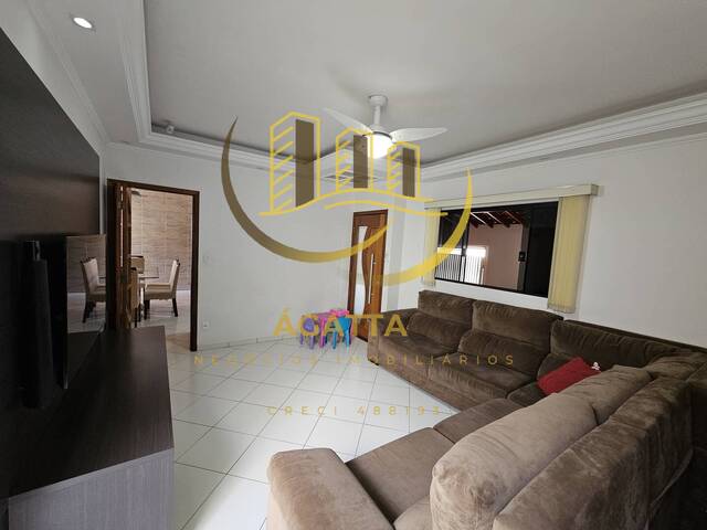#436 - Casa para Venda em Araraquara - SP - 2