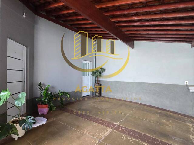 Casa para Venda em Araraquara - 2