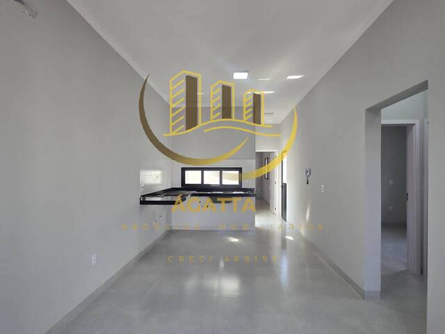 #376 - Casa para Venda em Araraquara - SP