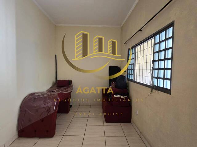 Casa para Venda em Araraquara - 2