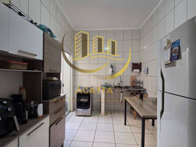 Casa para Venda em Araraquara - 3
