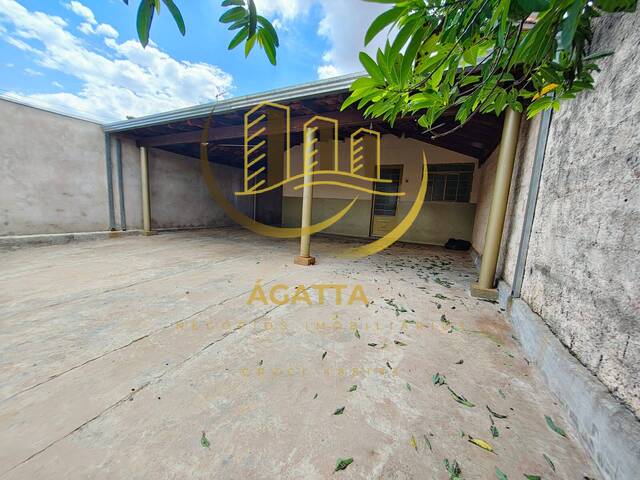 Casa para Venda em Araraquara - 3