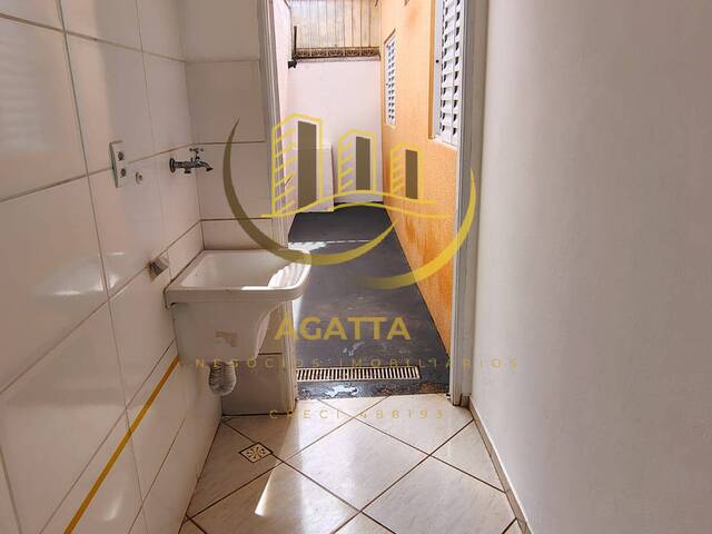 Casa para Venda em Américo Brasiliense - 5